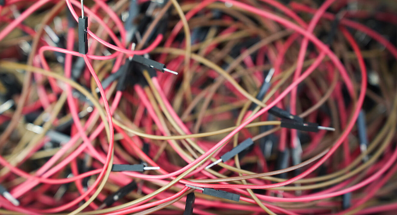 Großaufnahme von Kabeln